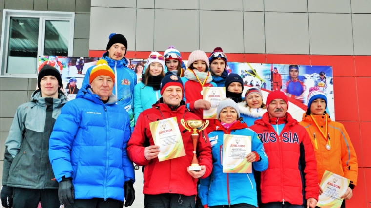 Команда лыжников Московского района г. Чебоксары одержала убедительную победу в чемпионате и первенстве Чувашской Республики по лыжным гонкам